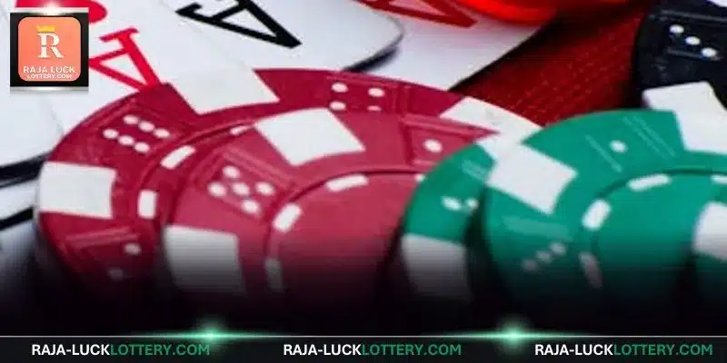 Careful table observation helps players make smarter game decisions